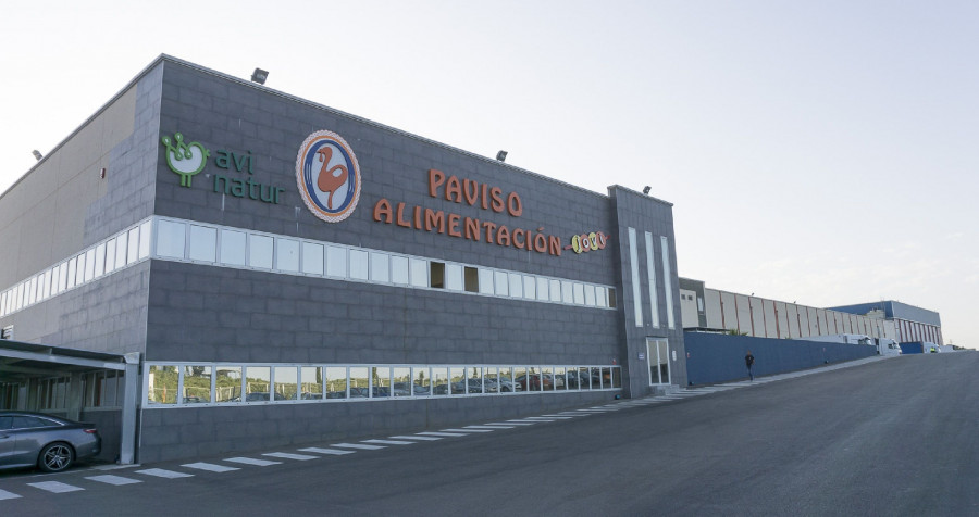 Costa Food Group se consolida como referente en la industria de la alimentación ofreciendo toda la gama de productos cárnicos (porcino, pollo y pavo) tanto en fresco  como en elaborado.