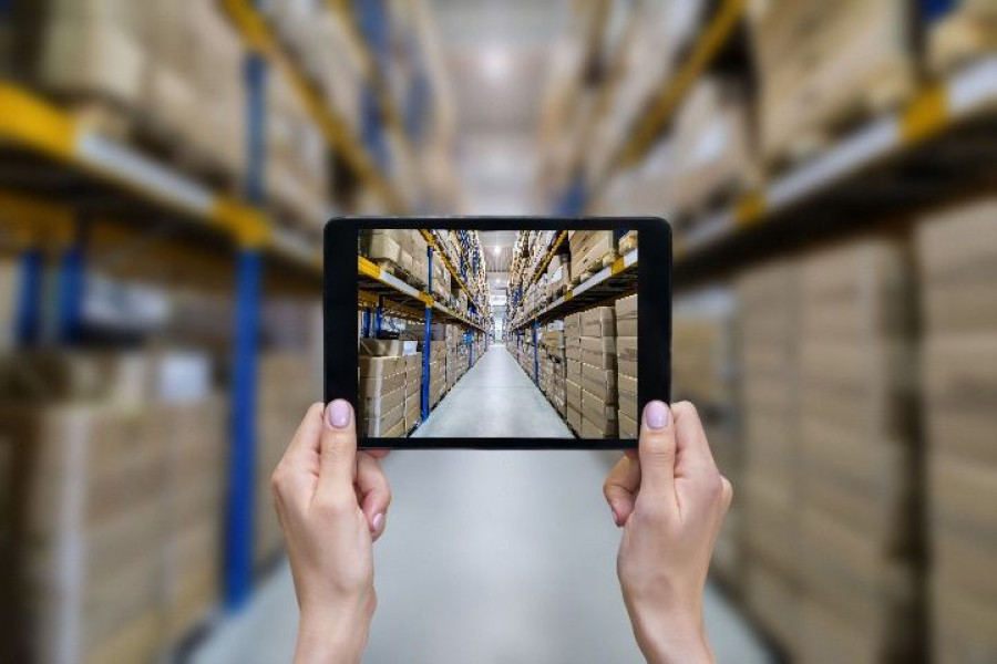 En comparación con los resultados generales, los ejecutivos encuestados tienden a ser menos pesimistas sobre las perspectivas de su propia industria (- 22,0) y compañía (-17,8) durante el mismo per