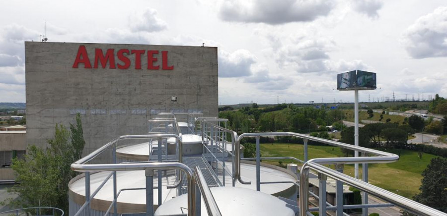 El alcohol para la desinfección proviene de la producción de cerca de 200.000 litros de cerveza 0,0 en la planta de San Sebastián de los Reyes, la única de grandes marcas de la Comunidad de Madrid