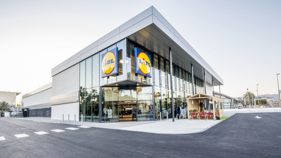 La empresa quiere garantizar, tanto para clientes como para empleados, una compra en las máximas condiciones de seguridad y respetando siempre las medidas de distanciamiento social decretadas en el e