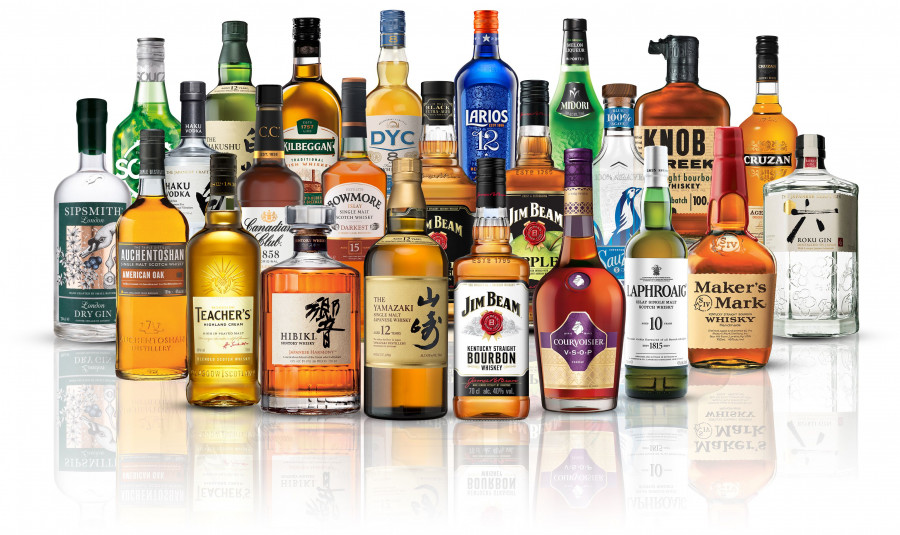 Beam Suntory, cuyo portafolio de productos incluye el bourbon Jim Beam, el whisky DYC y la ginebra Larios, ha donado 200.000 euros al fondo, y Maxxium España, ha colaborado con 35.000 euros adicional