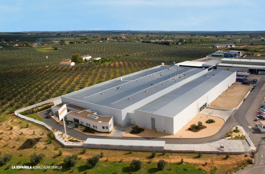La Española y todos sus empleados, se han comprometido a continuar la cadena de suministro y abastecimiento, asegurando que la población continúe teniendo acceso a sus productos durante este perío