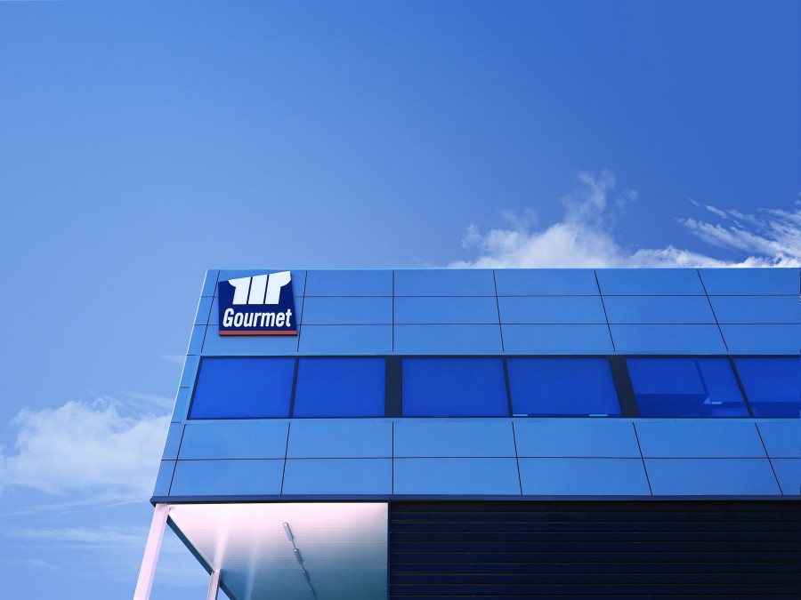 Amplían las medidas de seguridad sanitarias para continuar trabajando en la elaboración de los productos.