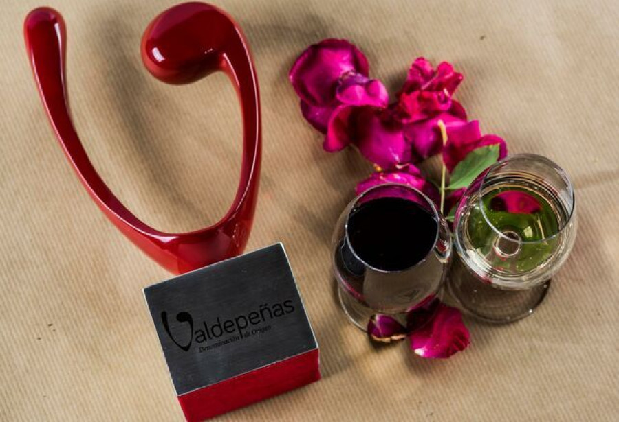 La Denominación de Origen Valdepeñas ha abierto la convocatoria anual de los Premios a la Calidad para sus bodegas asociadas, que podrán presentar sus vinos hasta el 24 de marzo de 2020.
