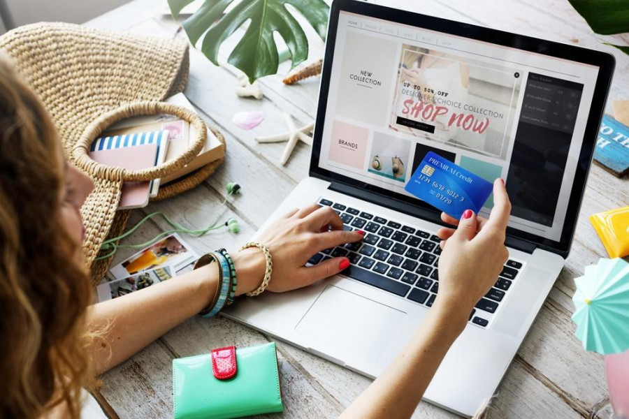 Un 26,7% de las mujeres menores de 25 años utilizan Internet para hacer consultas y comparaciones.