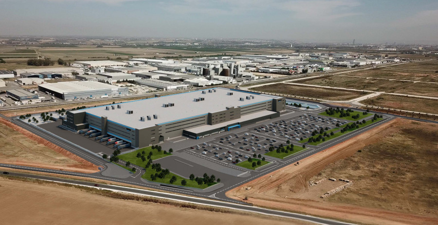 Ubicado en el municipio de Dos Hermanas (Sevilla), este nuevo centro robotizado, el cuarto en España, estará  operativo a finales de este verano.