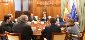 El ministro Planas se reunió con Aces, Anged y Asedas.