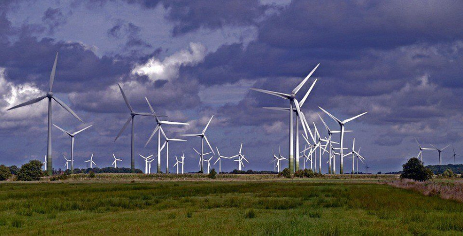 El programa Carbon Neutral Pallet de Chep permite a la empresa cervecera compensar su huella medioambiental con el proyecto Theni Wind Power en India.