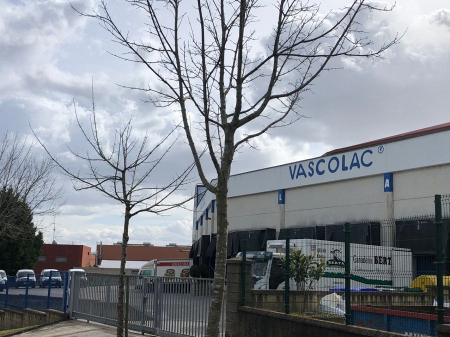 La operación responde a la apuesta del grupo vasco por la agrupación de pequeñas empresas del sector para afrontar la falta de relevo generacional y potenciar productos elaborados con materias prim