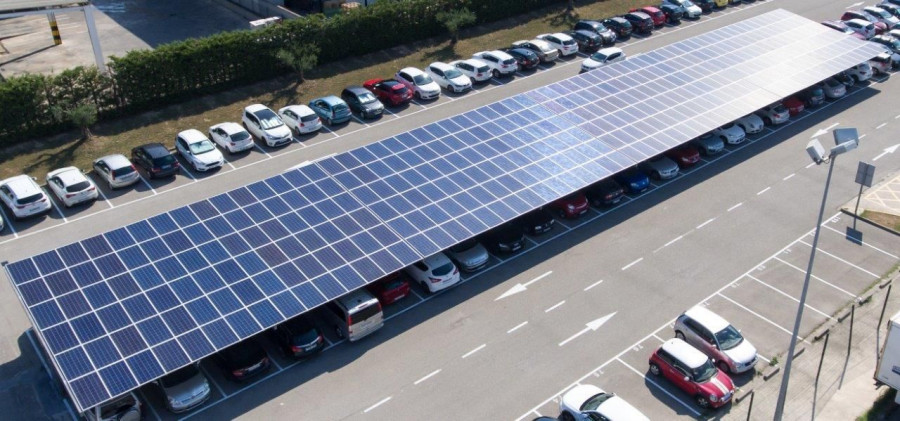 El 100% de sus cash y plataformas consumen energía renovable.