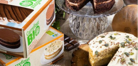 Carrefour pone a disposición de sus clientes tartas bio de chocolate y de semillas de lino y calabaza.