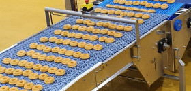 La línea permite elaborar hasta cuatro tipos de Dots simultáneamente, y destaca por la automatización del proceso de envasado.