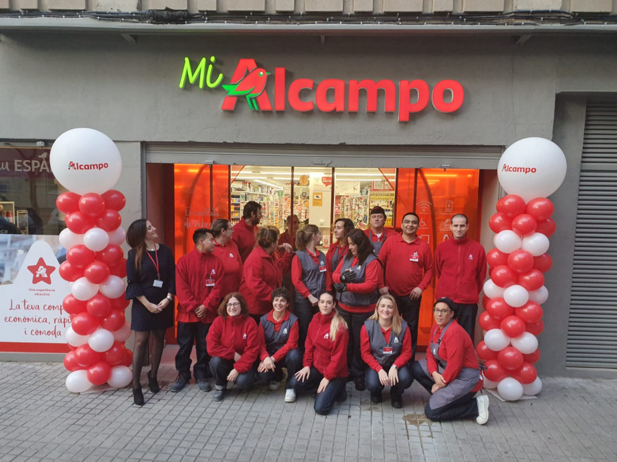 El nuevo establecimiento cuenta con una sala de ventas de 550 metros cuadrados y 22 trabajadores en plantilla.