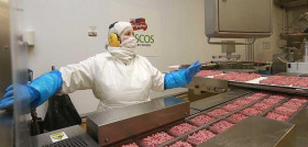 El protocolo que realiza anualmente la certificadora Aenor evalúa aspectos como la alimentación, el alojamiento, la salud y el comportamiento adecuado.