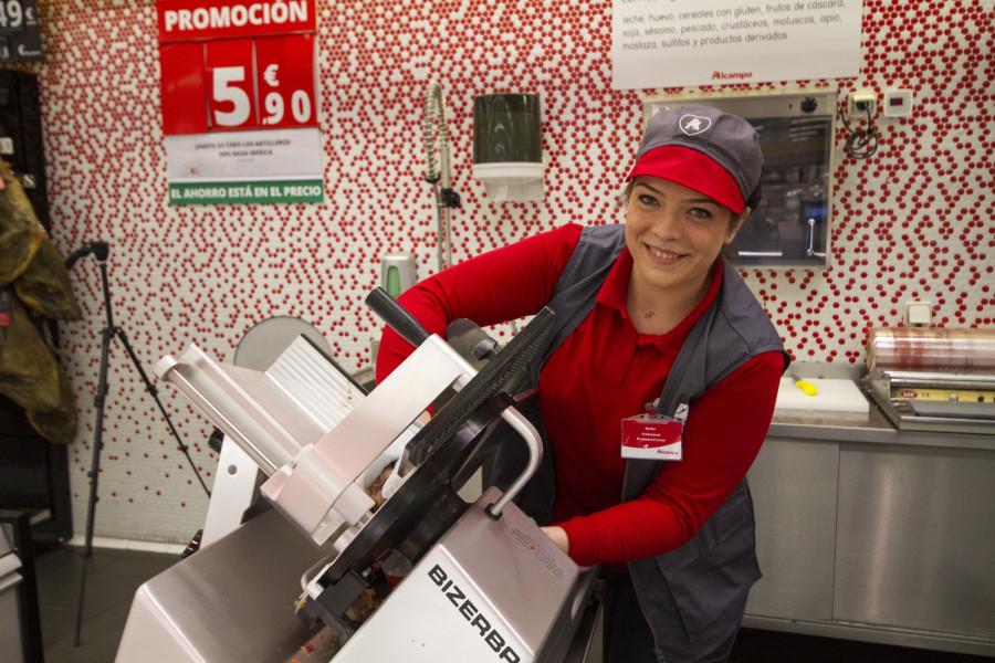 Los clientes podrán utilizar su propio envase transparente para transportar las compras de productos adquiridos en los mostradores tradicionales de charcutería, pescadería, quesos y carnicería.