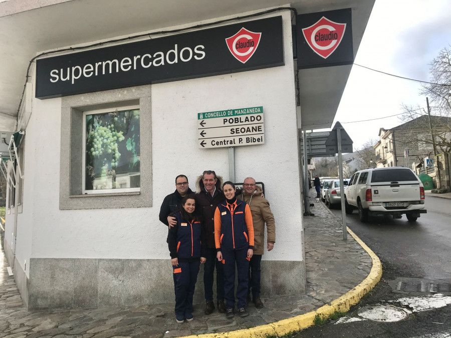 El nuevo supermercado cuenta con todas las secciones, a excepción de pescadería y ha supuesto la creación de dos puestos de trabajo directos.