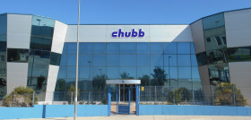 Con unas modernas instalaciones en Murcia y capacidad para fabricar 7.500.000 de unidades al año, la marca pasa a fortalecer el catálogo de Unecol Adhesive Ideas.