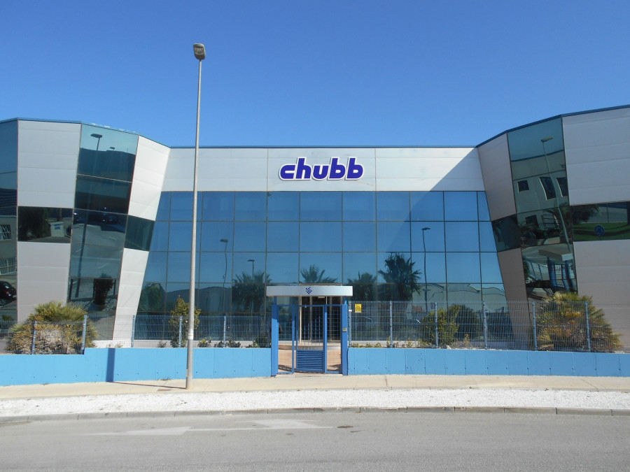 Con unas modernas instalaciones en Murcia y capacidad para fabricar 7.500.000 de unidades al año, la marca pasa a fortalecer el catálogo de Unecol Adhesive Ideas.