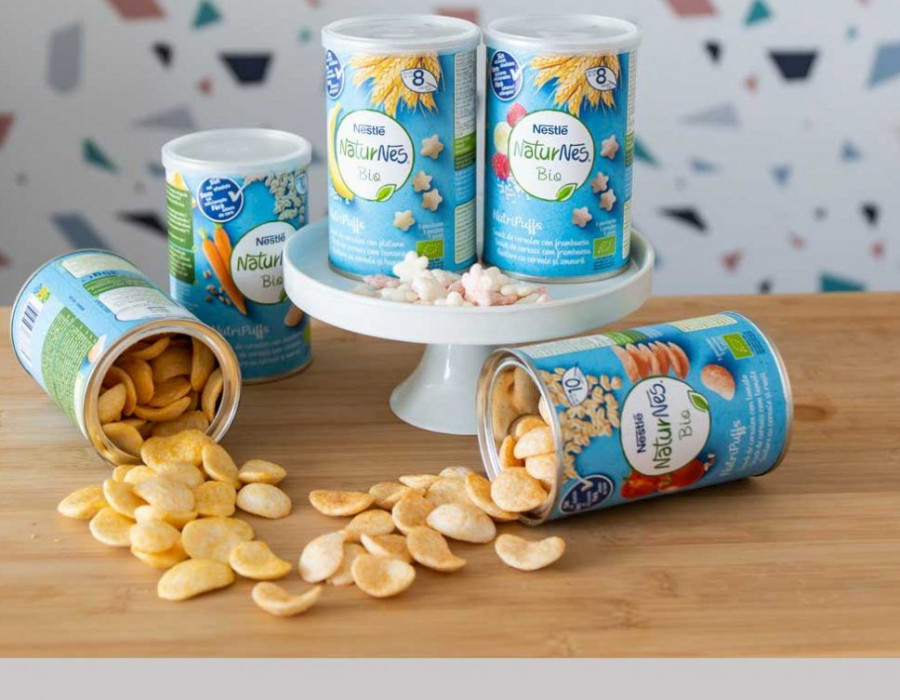 NaturNes Bio NutriPuffs cuenta con cuatro variedades: 2 variedades en forma de estrella, plátano y frambuesa y otras 2 con forma de chip, zanahoria y tomate.