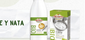 La gama está formada por una botella de 1.5L de leche hostelería, un bloque de mantequilla de 500g con 82% de materia grasa, micro tarrinas de mantequilla con 82% de materia grasa, un brick de 1L de