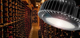 Trata de desarrollar nuevas fuentes de luz (LEDs) para mitigar los defectos que la exposición prolongada a la luz convencional puede llegar a provocar en los vinos embotellados, especialmente en vidr