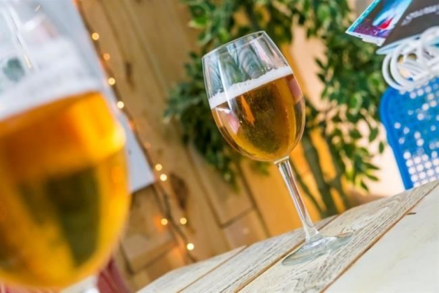 Con casi tres millones de hectolitros exportados, España es el cuarto productor de cerveza de la Unión Europea y uno de los diez primeros a nivel mundial.