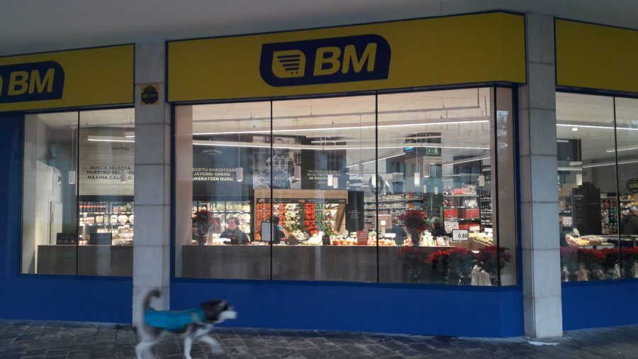 La nueva tienda cuenta con una superficie de venta de más de 300 metros cuadrados.