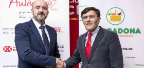 El acuerdo lo firmaron Alberto Durán, vicepresidente ejecutivo de Fundación ONCE, y José Elías Portalés, director de contratación de RRHH de Mercadona.
