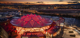 X-Madrid es un espacio comercial y de ocio que cambia la experiencia de compra del cliente, difuminando las barreras entre retail y ocio.