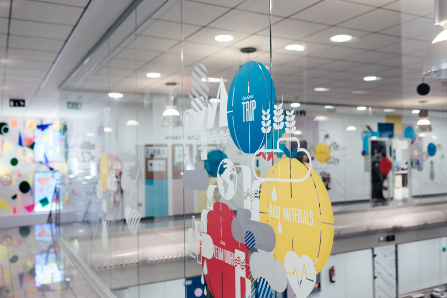 El centro dispone de laboratorios con técnicas analíticas acreditadas según la norma ISO 17025.