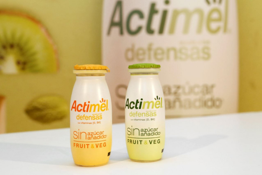 Se trata del primer Actimel con un 32% de frutas y vegetales sin azúcares añadidos.