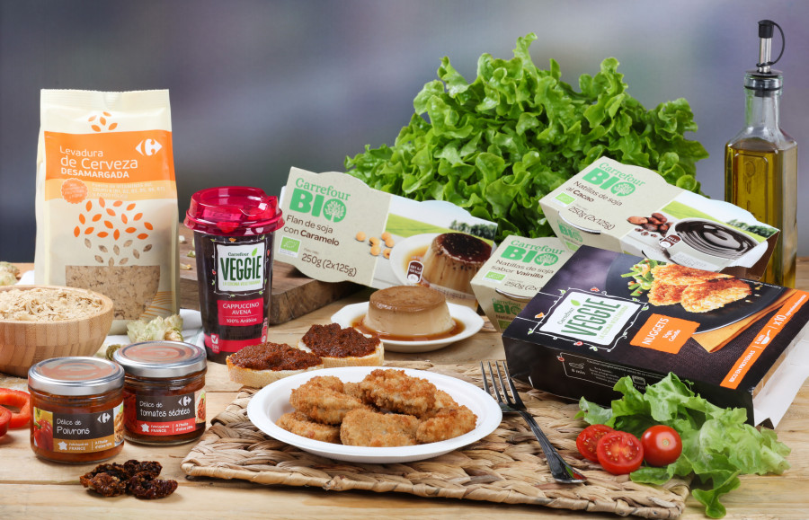 Presenta una selección de productos dentro de sus marcas propias: Carrefour, Carrefour Veggie, y Carrefour BIO.