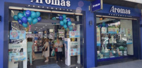 La nueva tienda de Aromas en C/Ana de Viya, 7 cuenta con un espacio de 220 metros cuadrados.