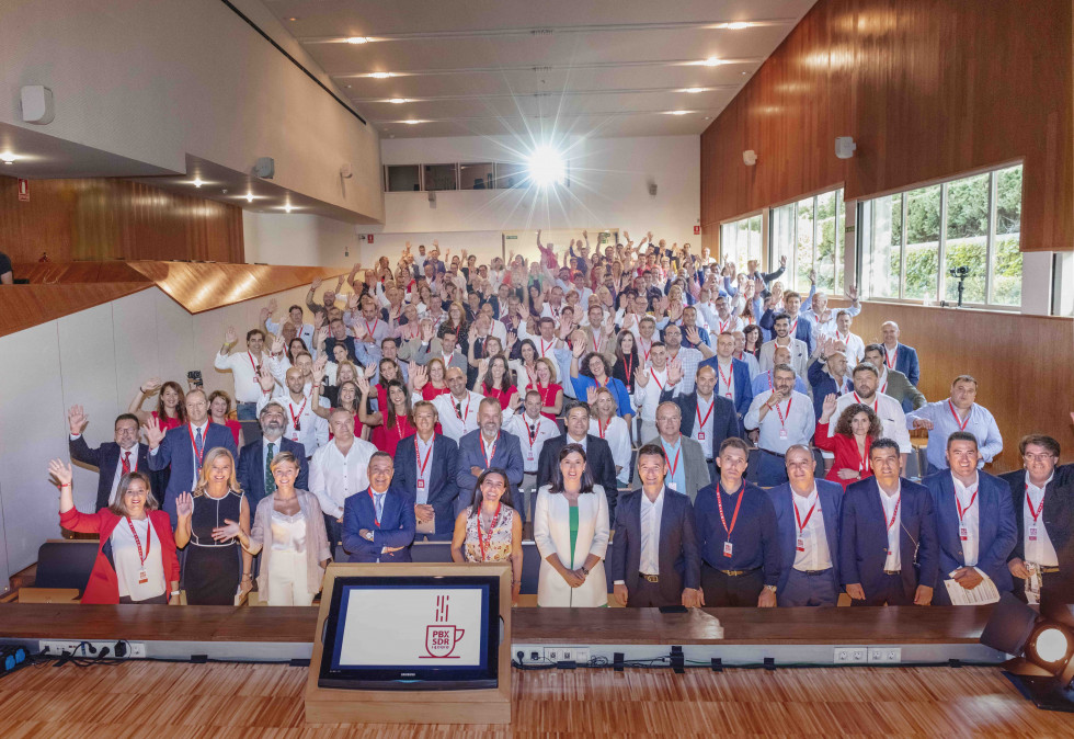 250 personas acudieron al evento en Santander.