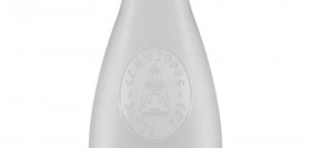 Pet de tónica Schweppes.