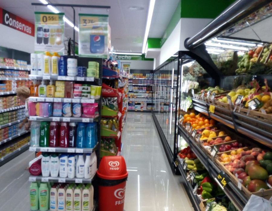 El local cuenta con una sala de ventas que alcanza los 150 metros cuadrados.