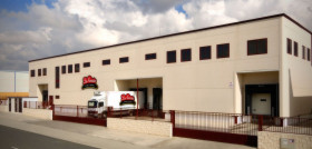 La Nuncia es una empresa familiar fundada 1992, dedicada a la fabricación, venta y distribución de productos frescos y semielaborados de porcino, ubicada en Casarrubios del Monte (Toledo).