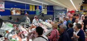 Esta apuesta de Supermercados Gadis se ha redoblado en la campaña de verano para potenciar el conocimiento de la calidad y riqueza de la gastronomía gallega entre cientos de miles de turistas nacion