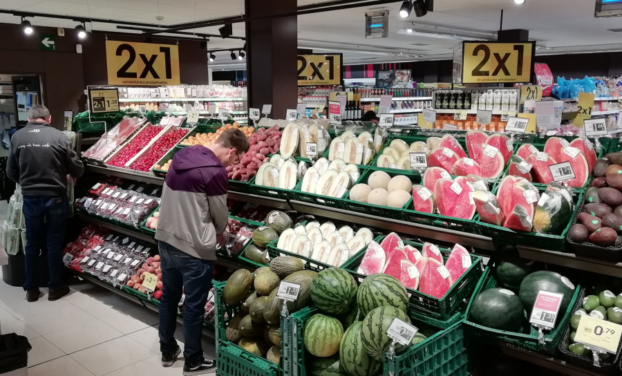 El supermercado amplía su gama de productos para ofrecer mayor libertad de elección al consumidor, dando más protagonismo a los productos locales y frescos de temporada.