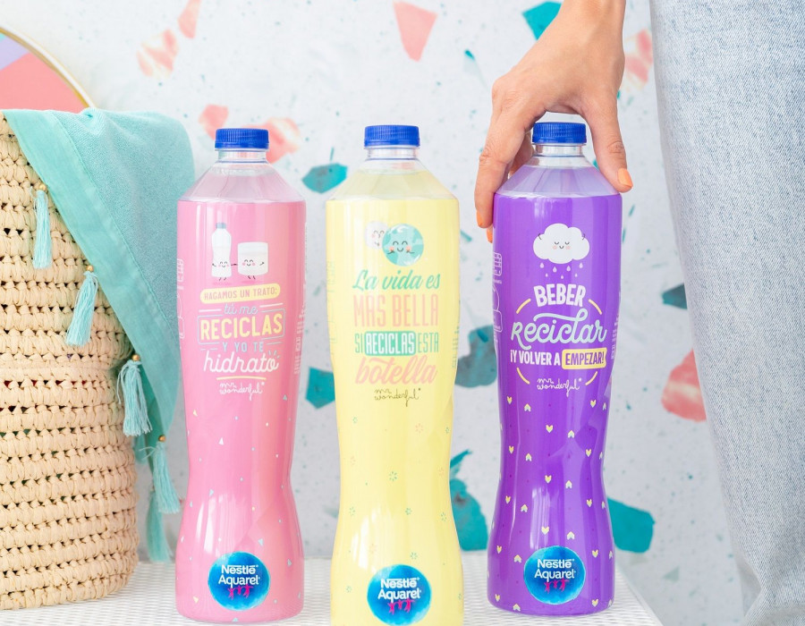 La nueva botella de 1 litro de Nestlé Aquarel cuenta con un diseño atractivo realizado por Mr. Wonderful con mensajes de concienciación a favor del reciclaje.