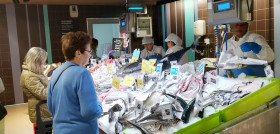 La cooperativa comercializa en Navarra cerca de 3.300 productos navarros procedentes de cerca de 500 pequeños productores locales.