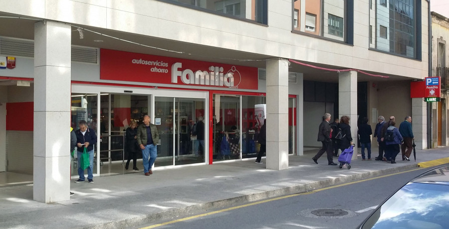 El nuevo establecimiento de Autoservicios Familia, con una sala de ventas de 1.400 metros cuadrados, ha supuesto una inversión de 1.600.000 euros.
