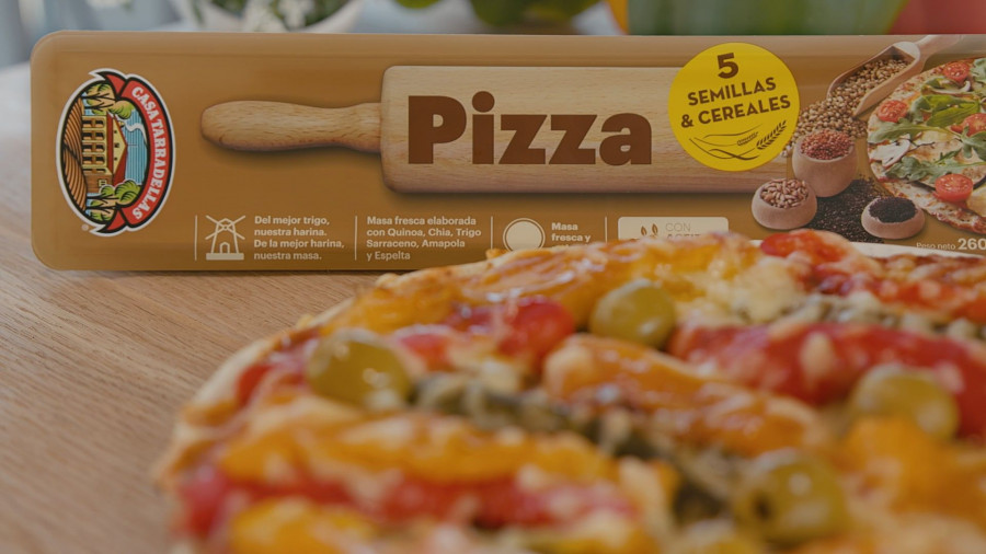 Casa Tarradellas presenta la nueva masa de pizza 5 semillas y cereales.