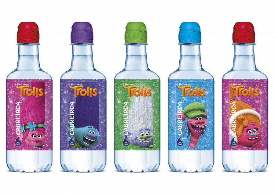 Estos personajes de animación aparecerán en las botellas de 33 cl de tapón sport de la marca.