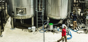 Las nuevas instalaciones aumentarán la capacidad de almacenaje en hasta 3.000 toneladas de grano, llevar a cabo 14 cocciones de 70.000 litros de cerveza al día en su nueva sala de cocidas o contar c