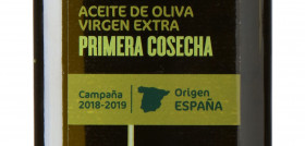Carrefour presenta dentro de su gama de marca propia una nueva edición limitada de este producto con 100.000 botellas anuales.