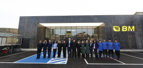La nueva tienda de Renedo de Piélagos (Cantabria) presenta una nueva imagen de BM y ha supuesto una inversión de 1,6 millones de euros.