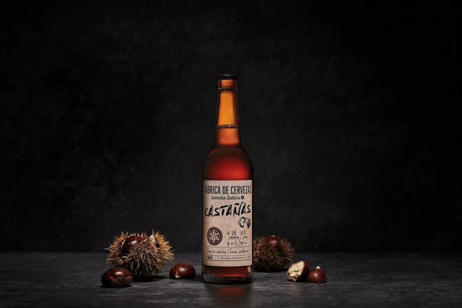 Fábrica de Cervezas Estrella Galicia de Castañas es una edición limitada a 8.000 litros que comenzará a verse en establecimientos seleccionados en los próximos días.