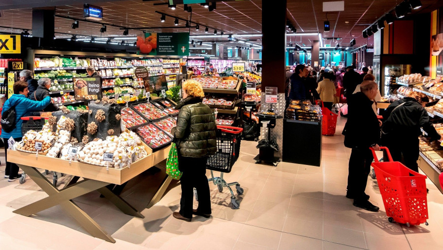 Sus ventas crecen casi un 3% en el País Vasco, Navarra, Galicia y Baleares que ya cuentan con una red transformada al modelo comercial “contigo”.