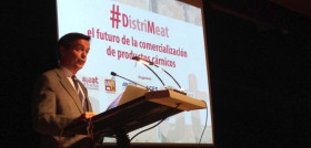 En la imagen, Eduardo López-Puertas, director general de Ifema, introduce la Jornada #DistriMeat2018.